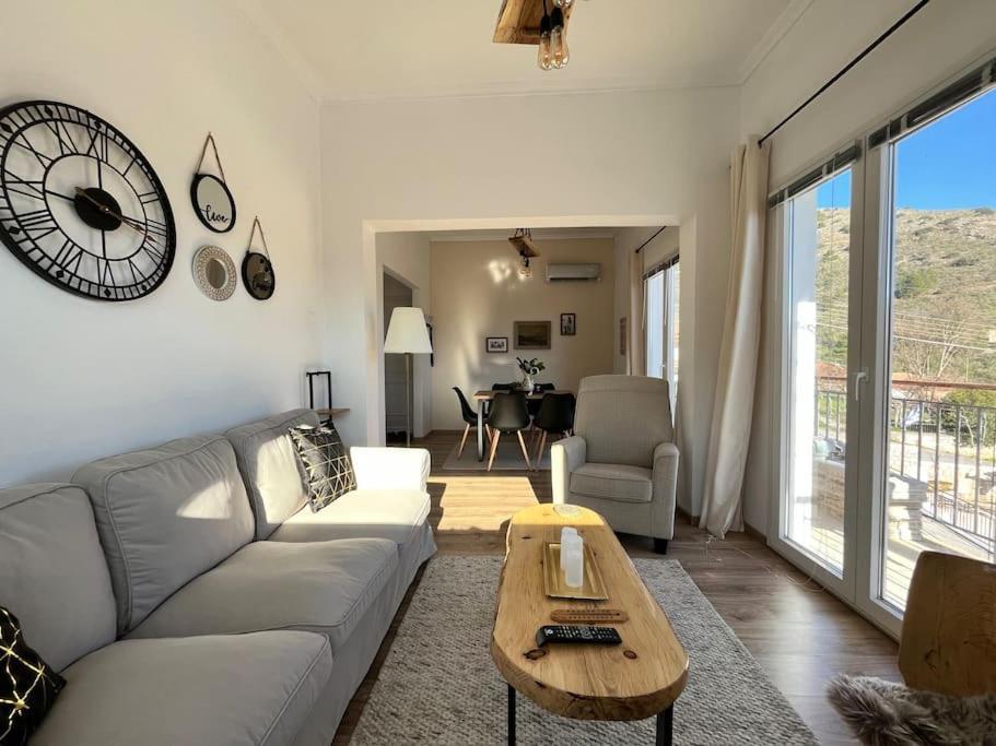 «Έλα…Δάρα» Home Daras المظهر الخارجي الصورة
